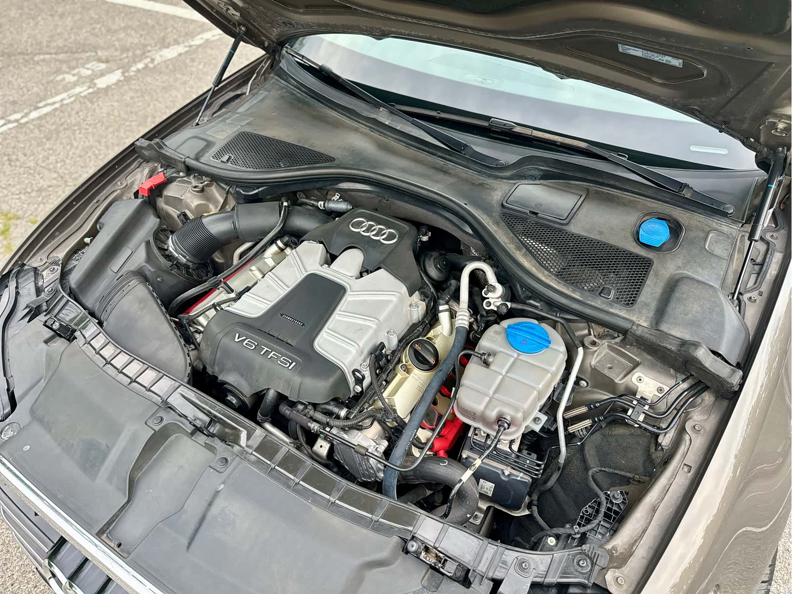 Audi A6L, 2012 55