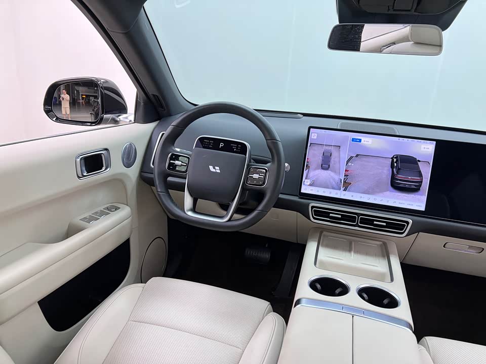 Li Auto Ideal L6