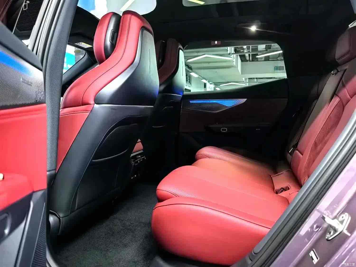 Lynk & Co 02, 2025 8