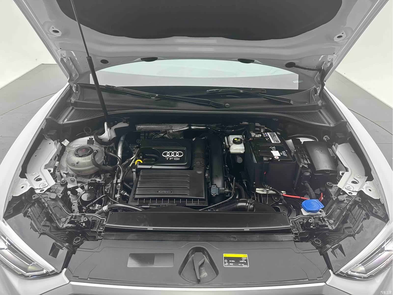 Audi Q3, 2023 19