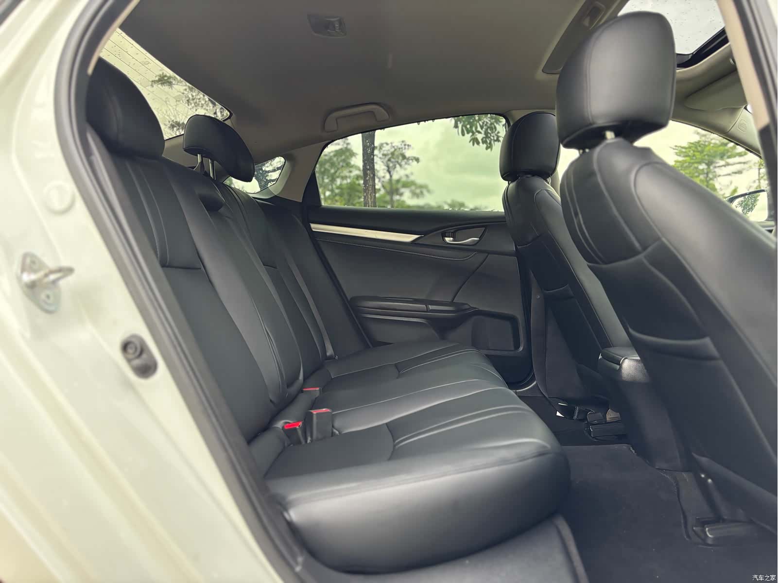 Honda Civic, 2016 13