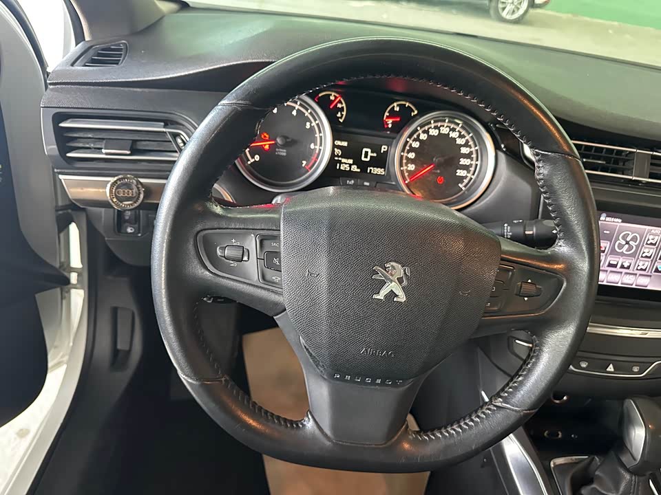 Peugeot 408 Peugeot 408