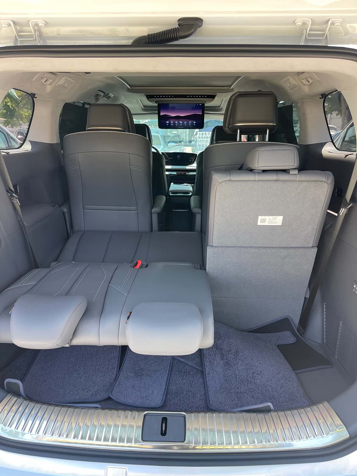 Buick GL8, 2026 12