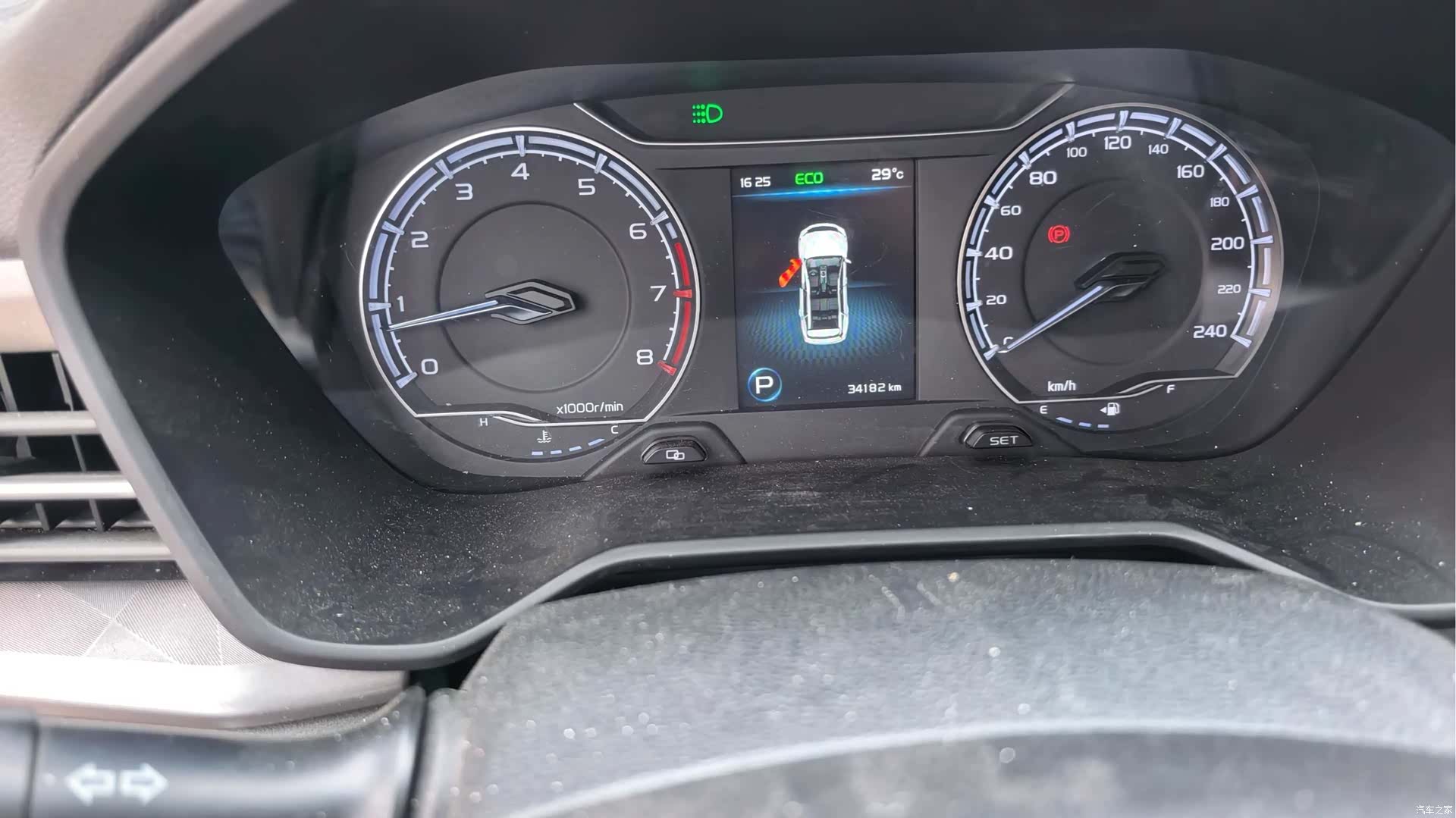 Geely X6, 2023 все фото