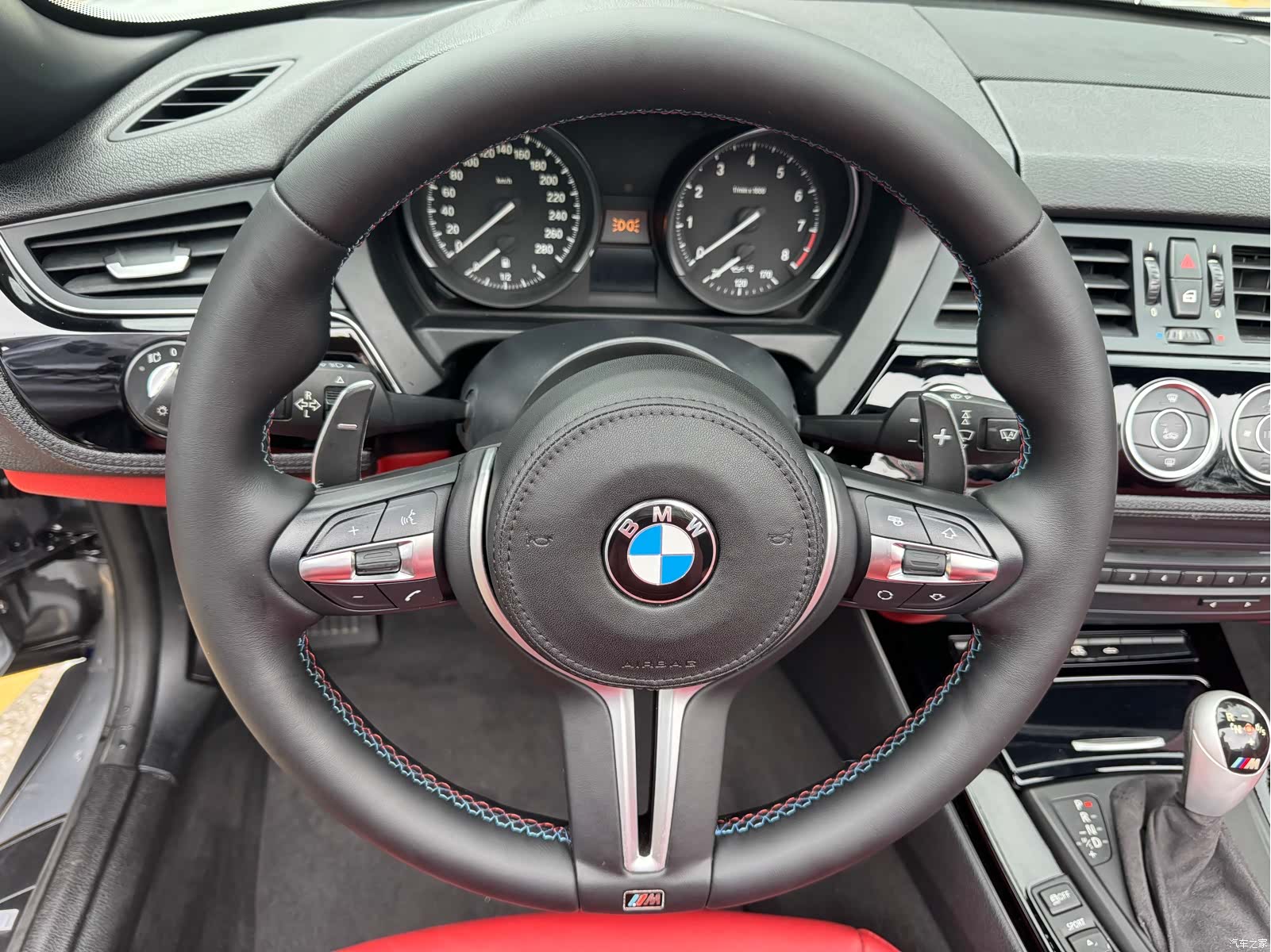 BMW Z4, 2011 10