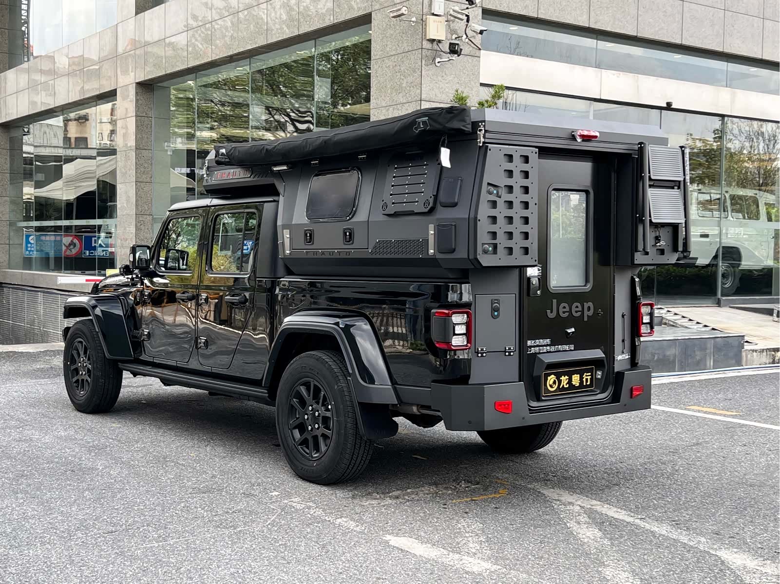 Jeep Gladiator, 2023 9