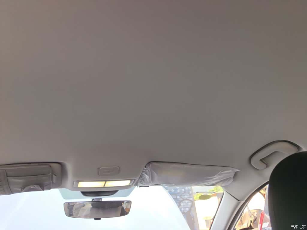 Roewe i5, 2025 18