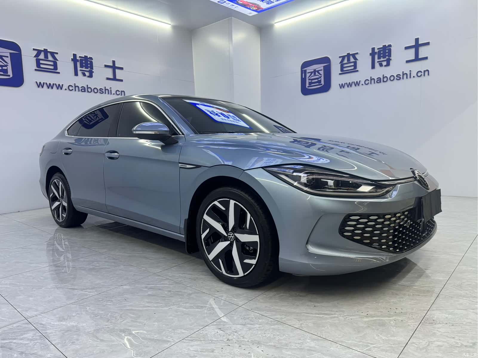 Volkswagen Lamando, 2023 3