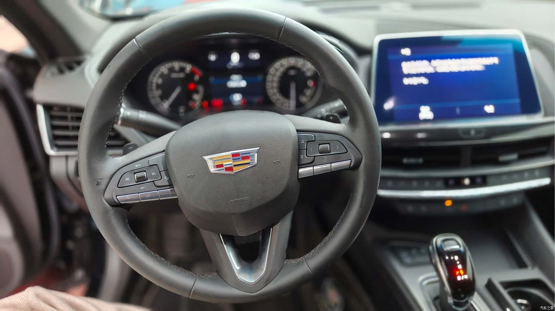 Cadillac CT5, 2023 10