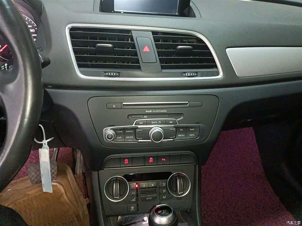 Audi Q3, 2016 13