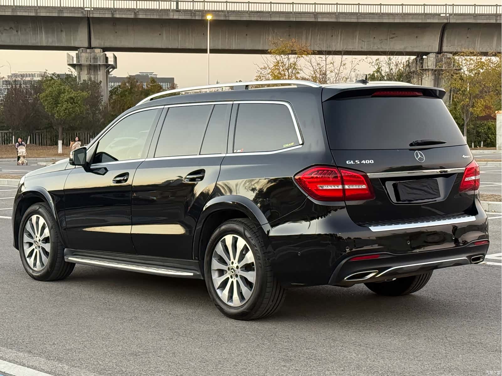 Mercedes-Benz GLS, 2017 6