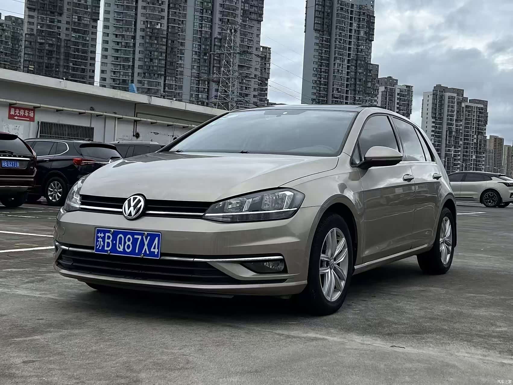 Volkswagen Golf, 2017 1