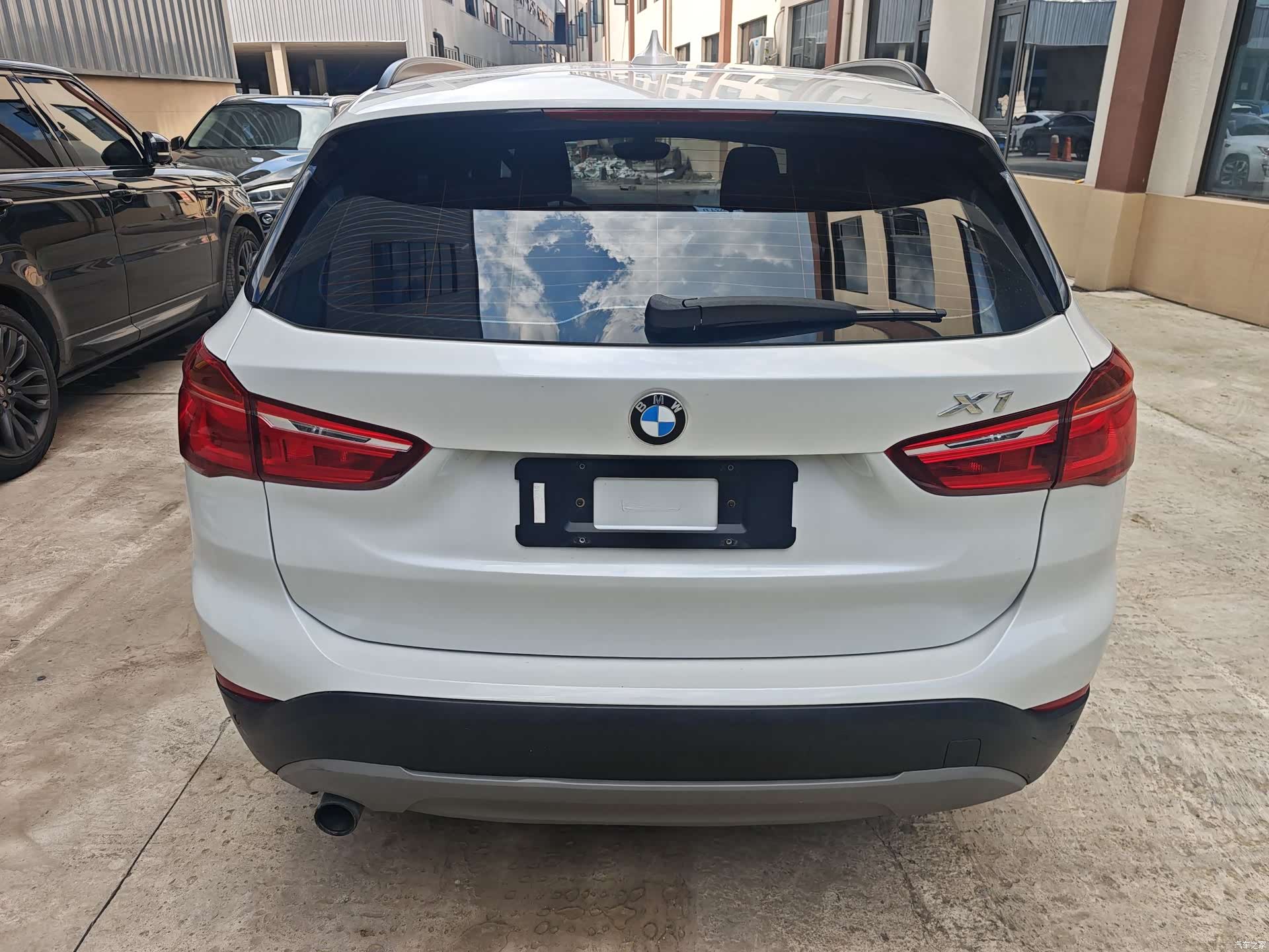 BMW X1, 2017 все фото