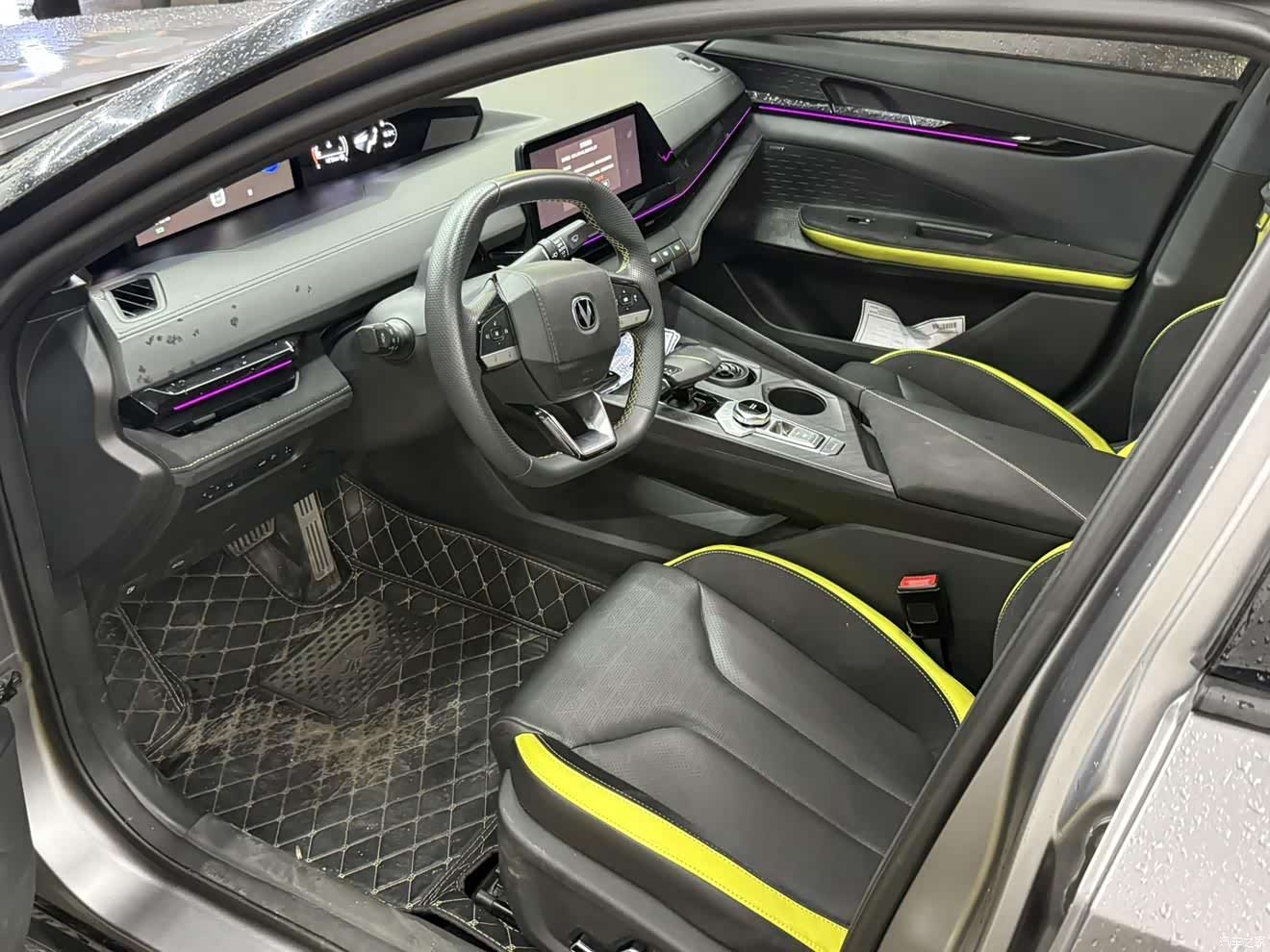 Changan UNI-V, 2022 9