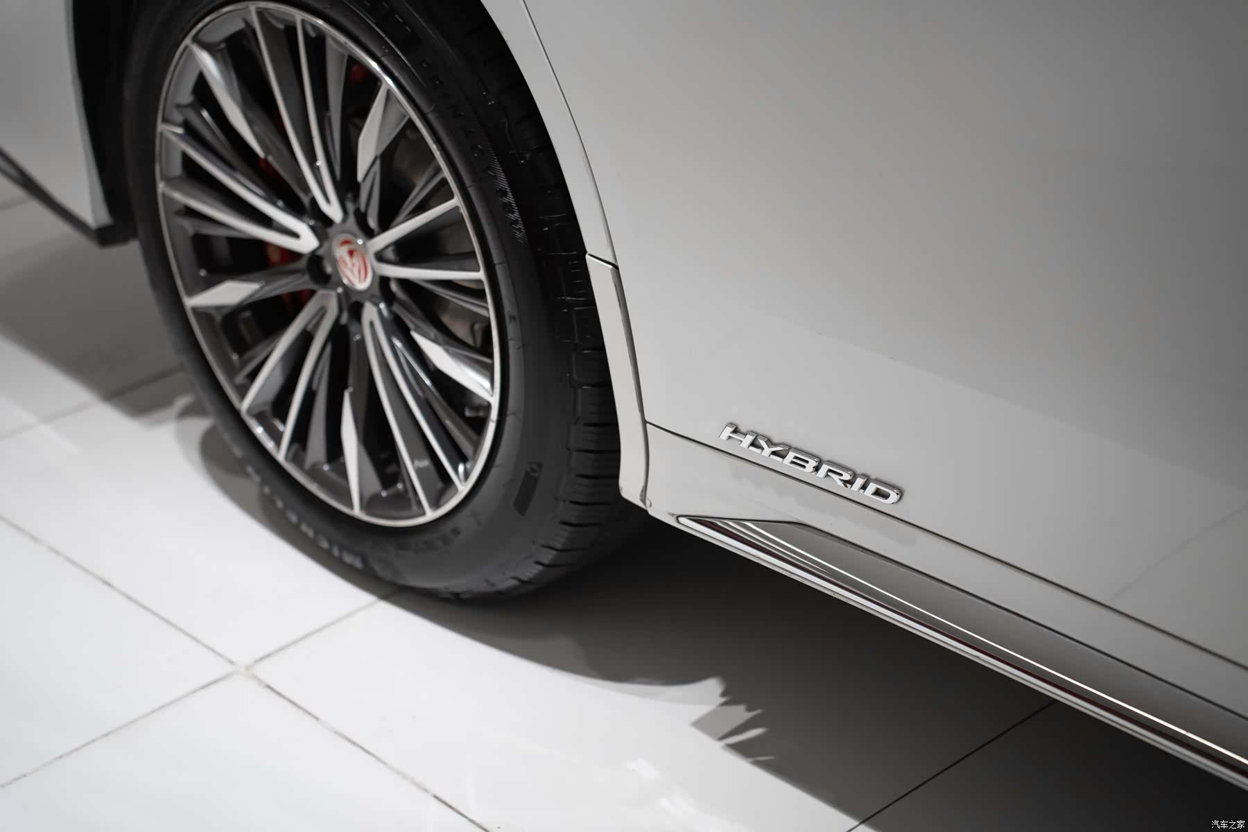 Lexus LM, 2022 14