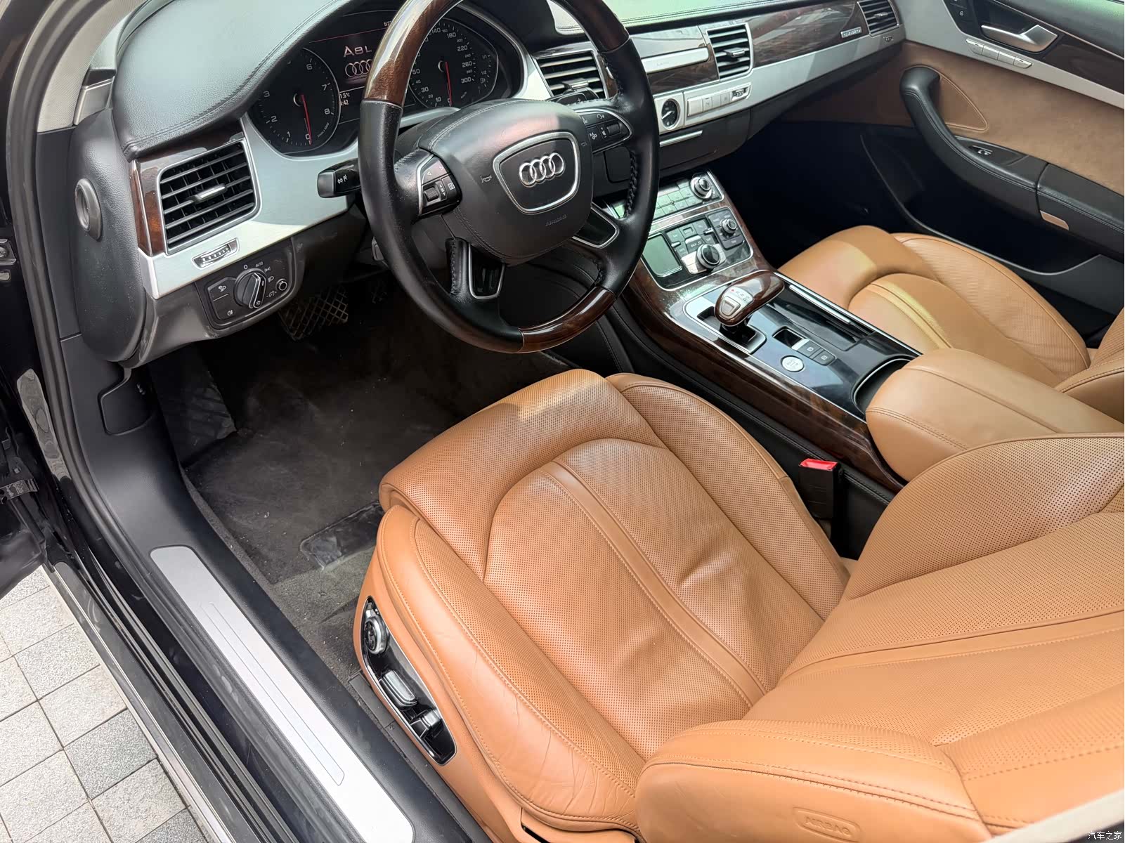 Audi A8L, 2015 19