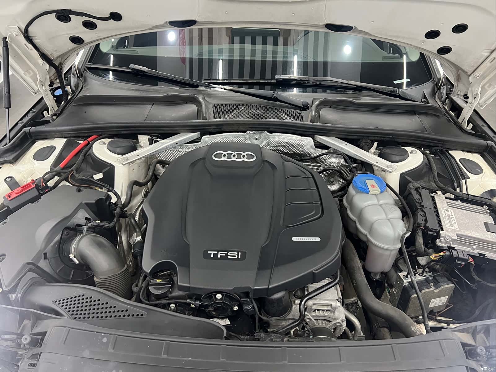 Audi A4L, 2019 19