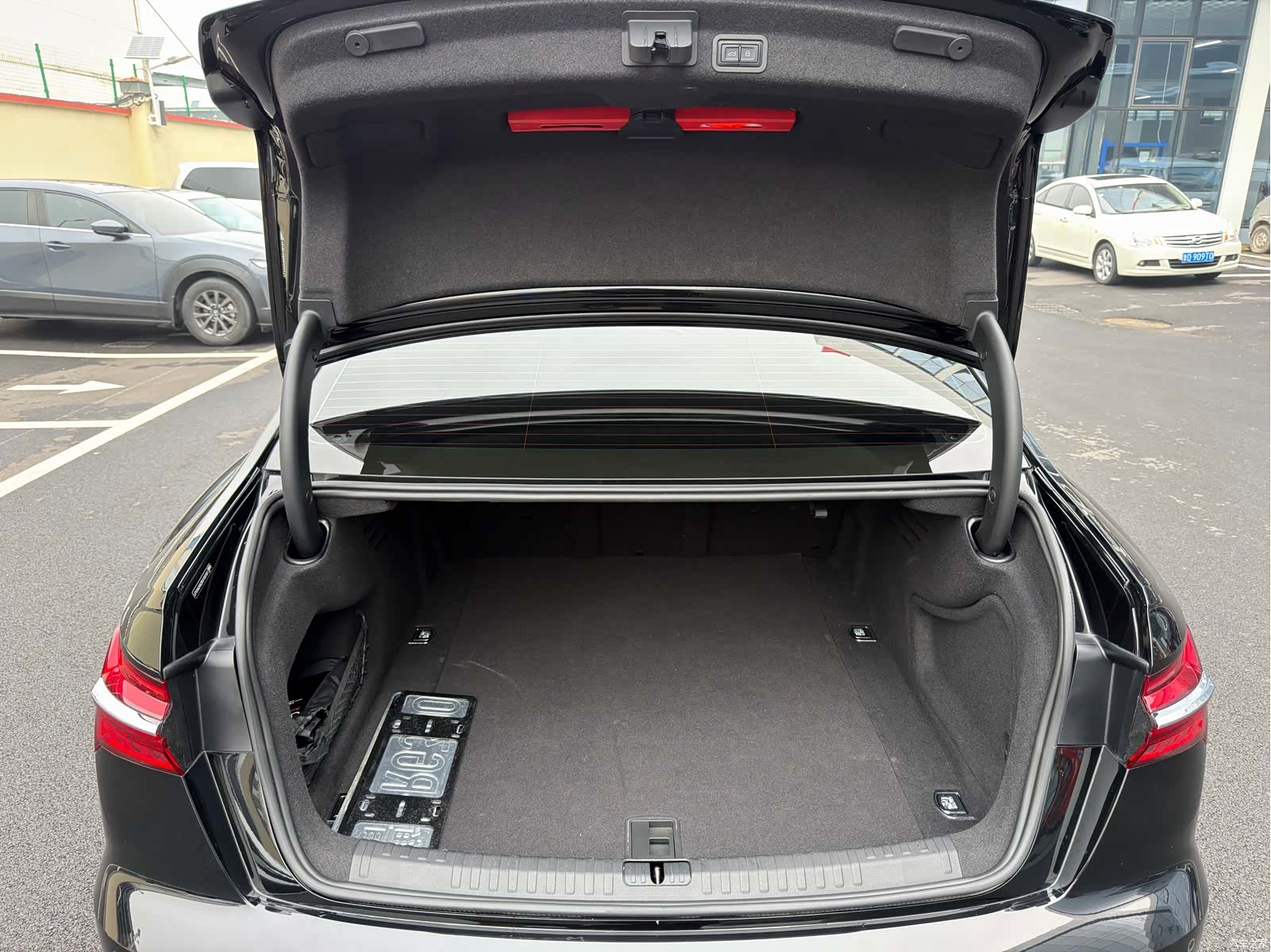 Audi A6L, 2024 15