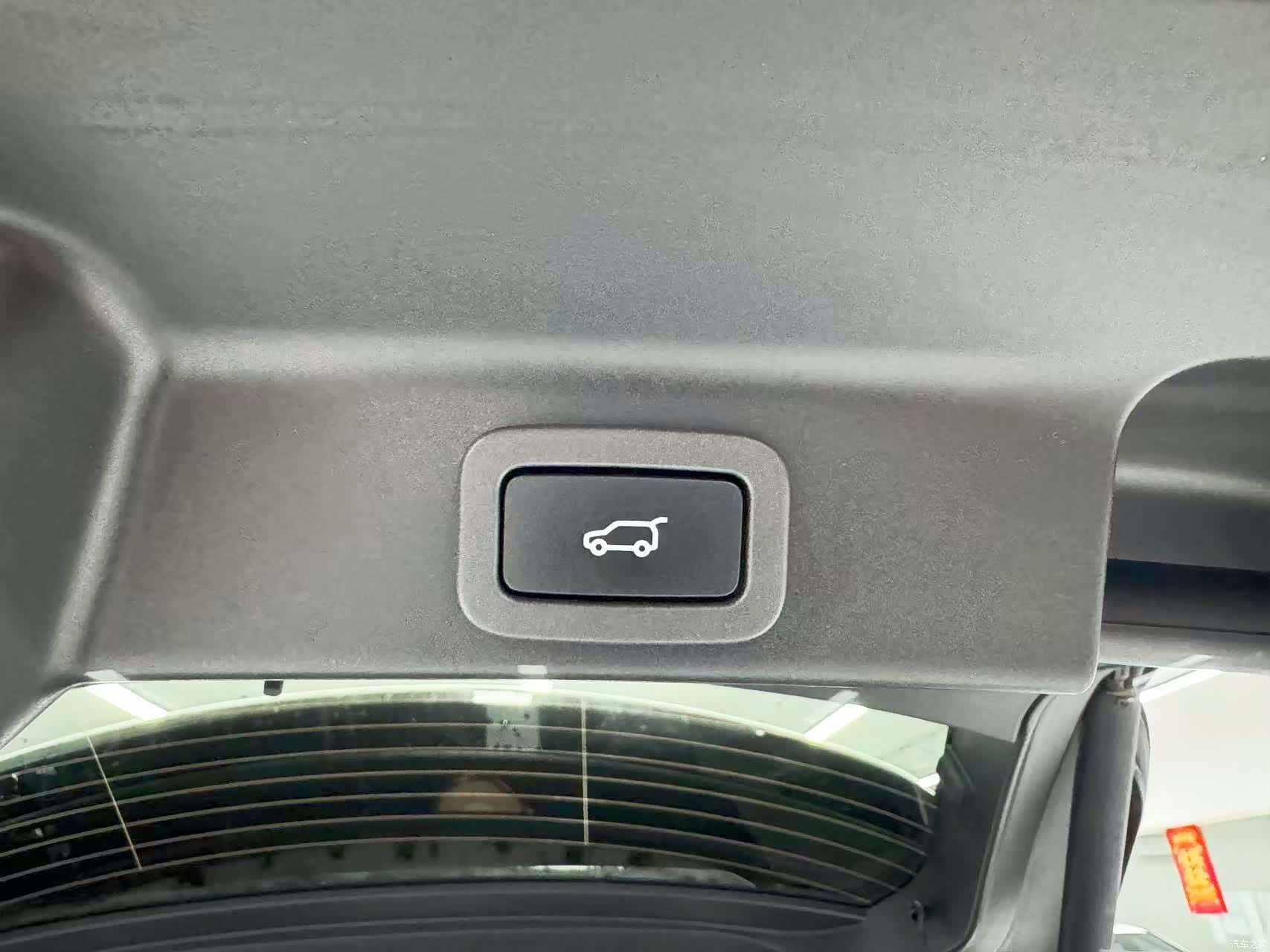 Jaguar F-PACE, 2018 22