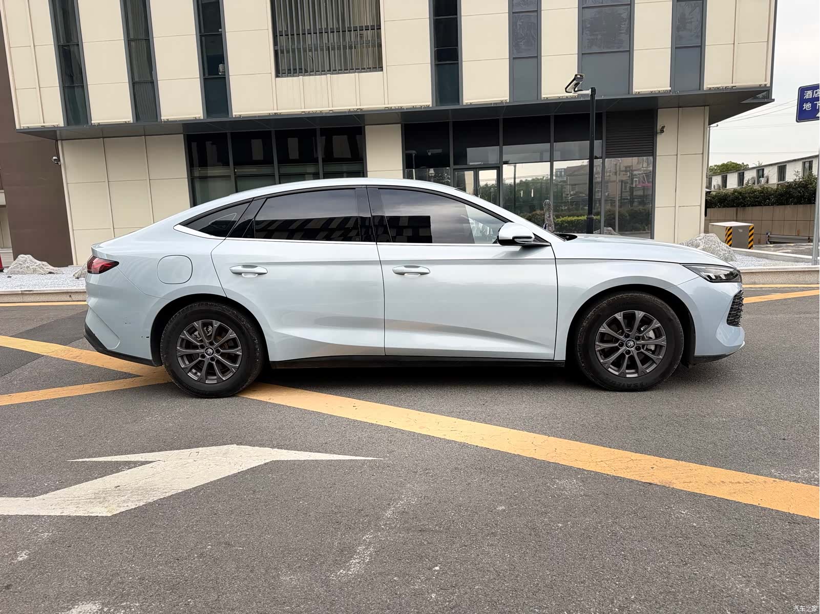 BYD Qin, 2024 4