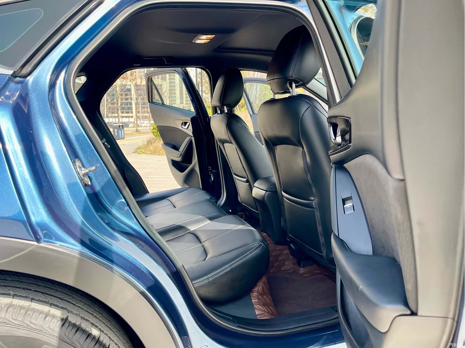 Mazda CX-4, 2021 14