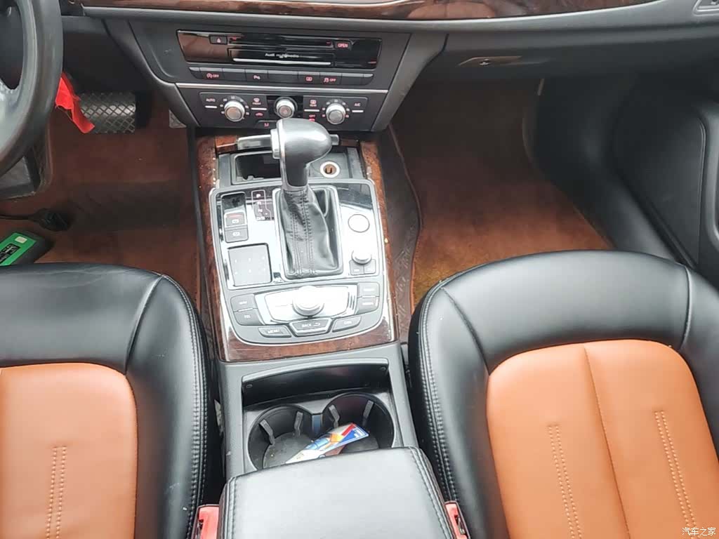 Audi A6L, 2015 14
