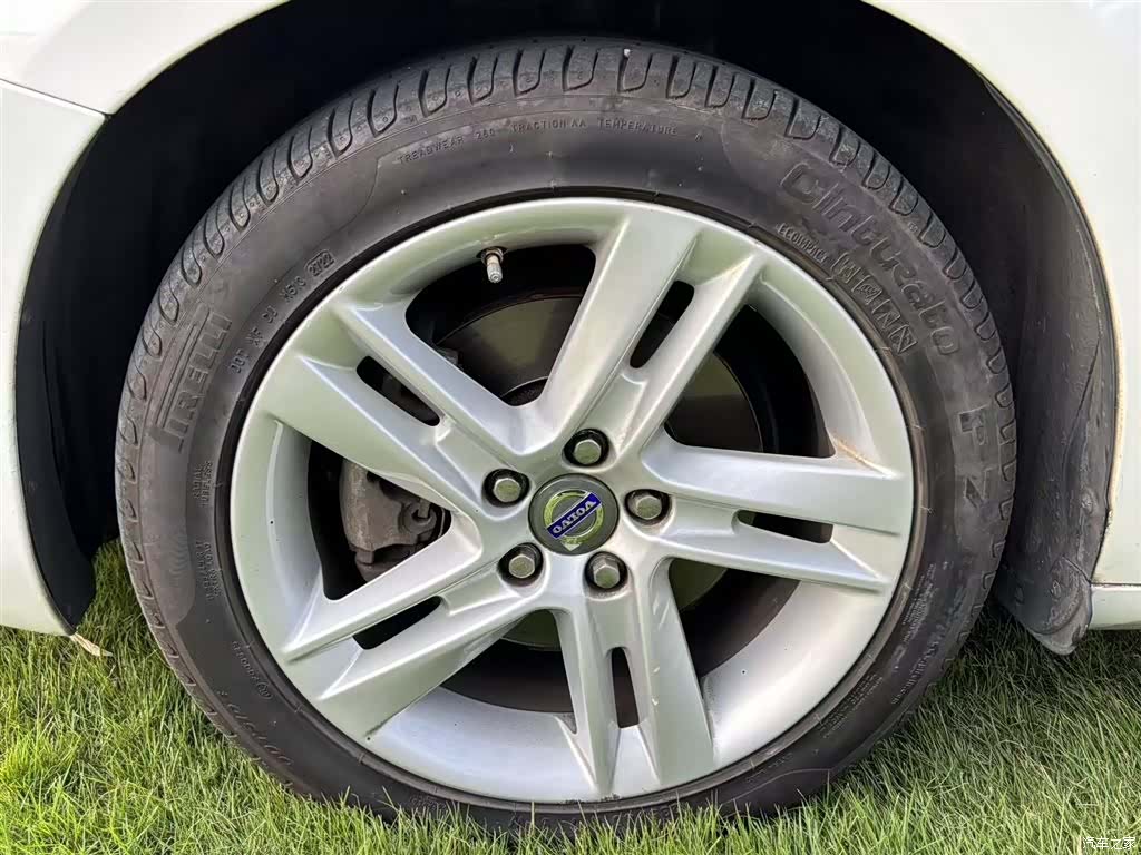 Volvo S60, 2014 6