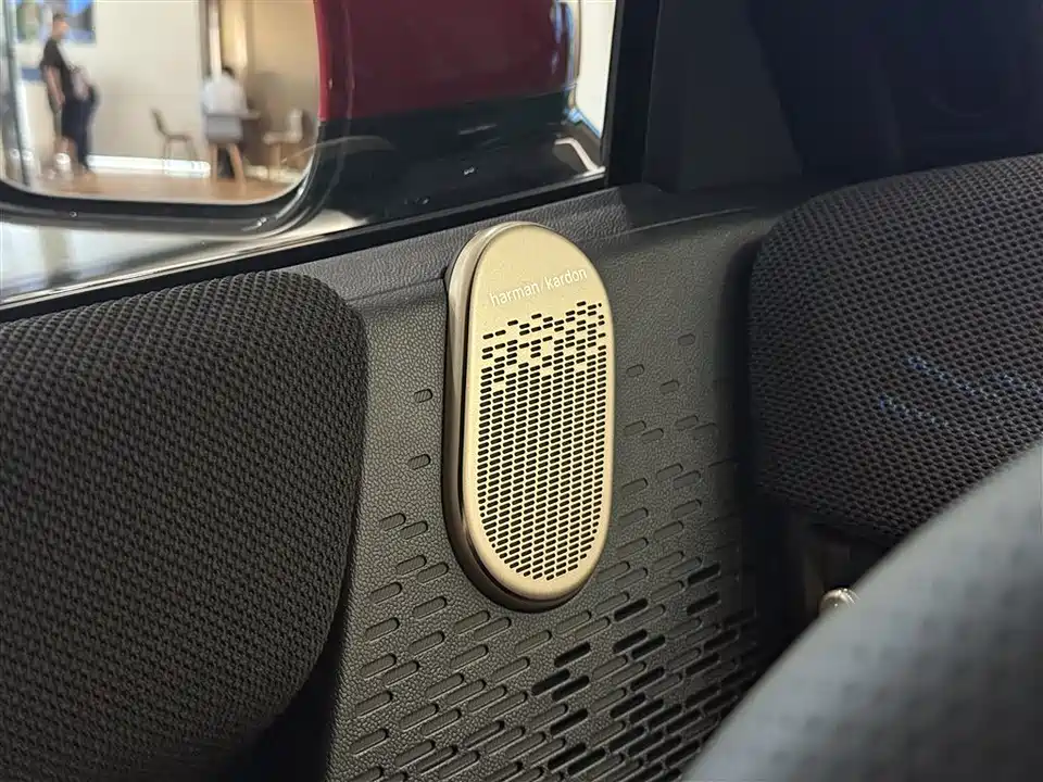 MINI Electric JCW ACEMAN