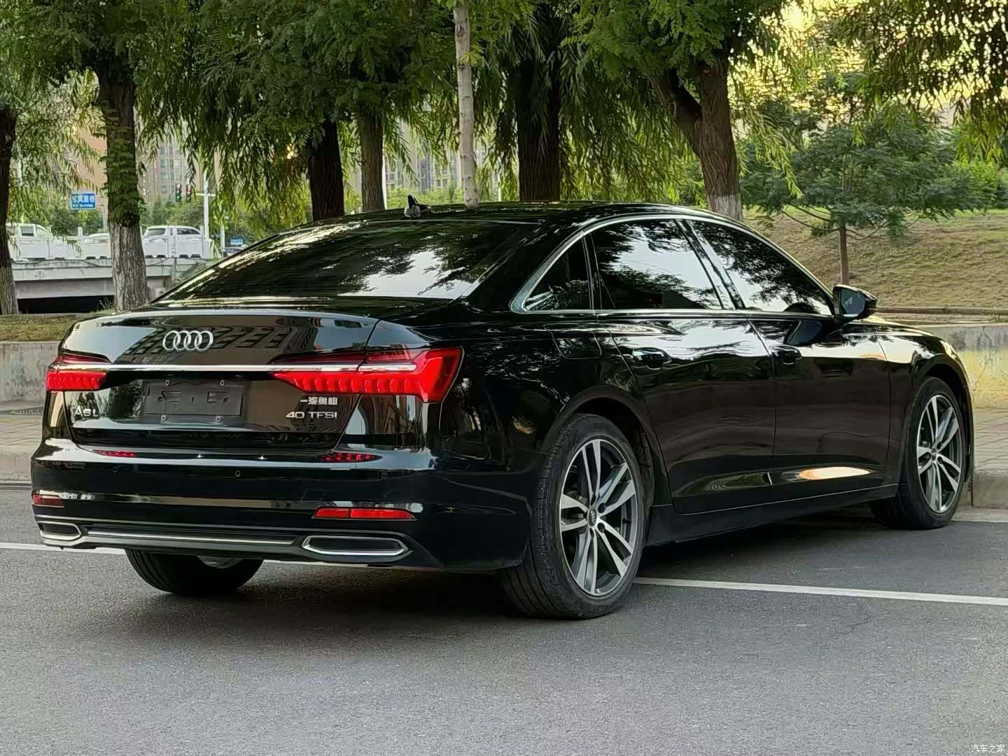 Audi A6L, 2019 9