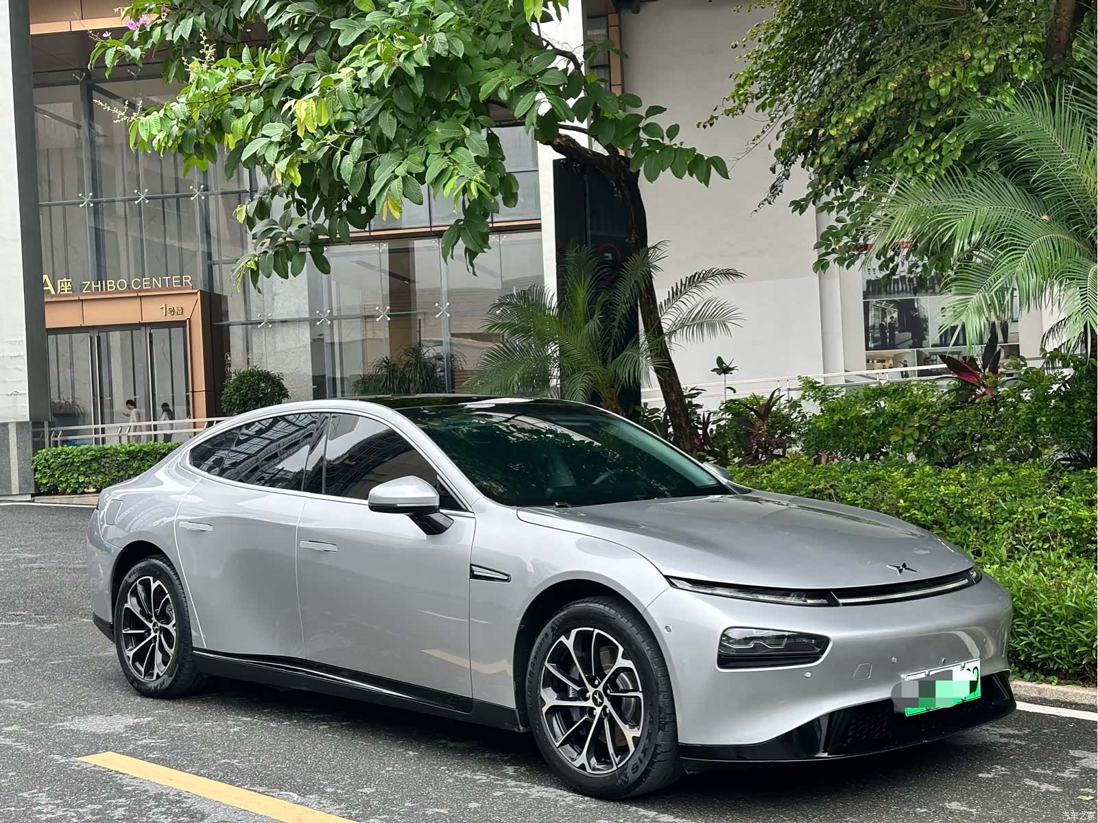 Xpeng P7, 2021 4
