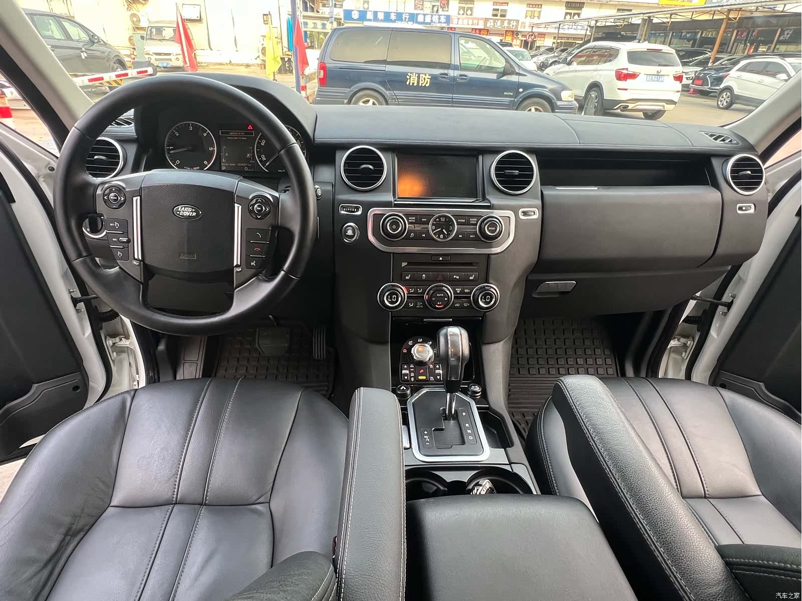 Land Rover Discovery, 2011 4
