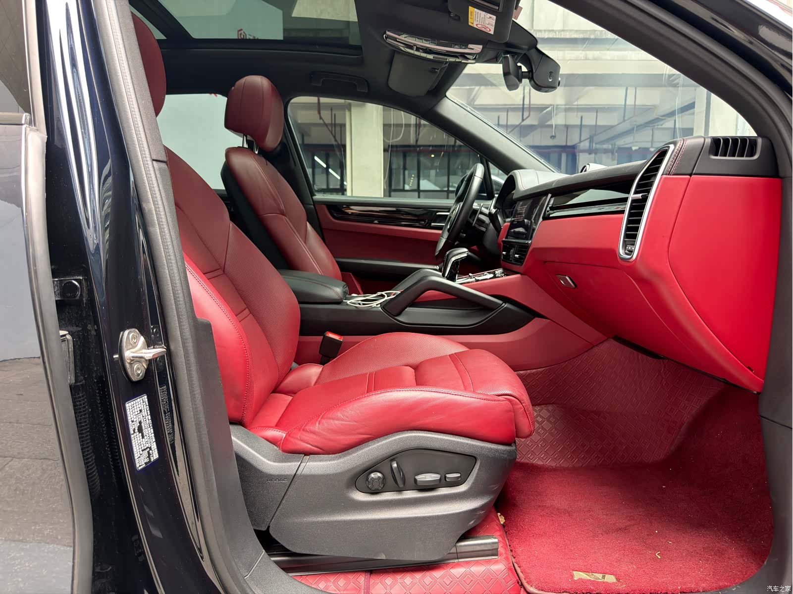 Porsche Cayenne, 2022 9