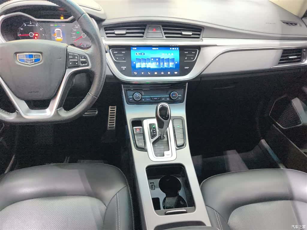 Geely Emgrand, 2019 13