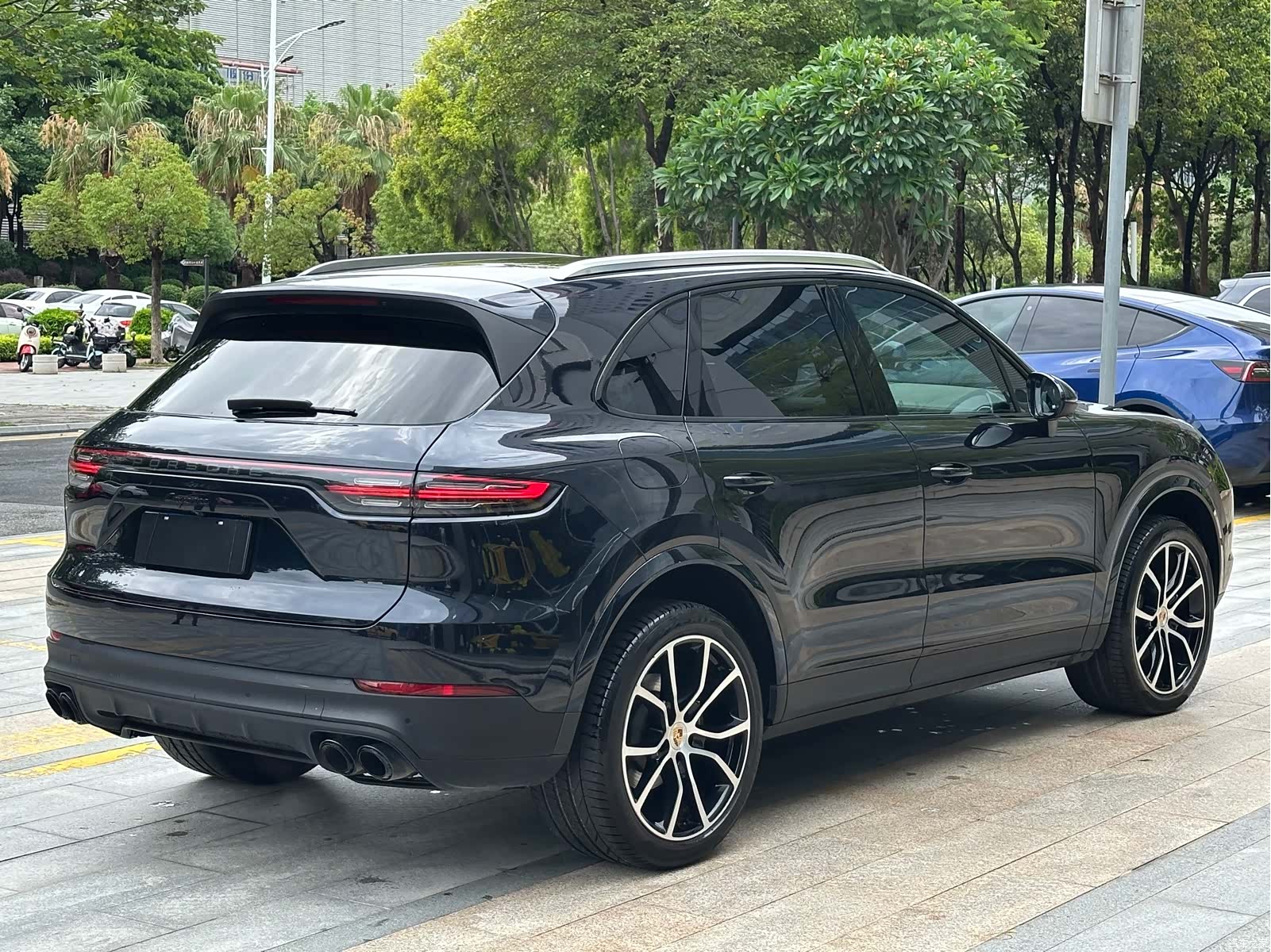 Porsche Cayenne, 2023 13