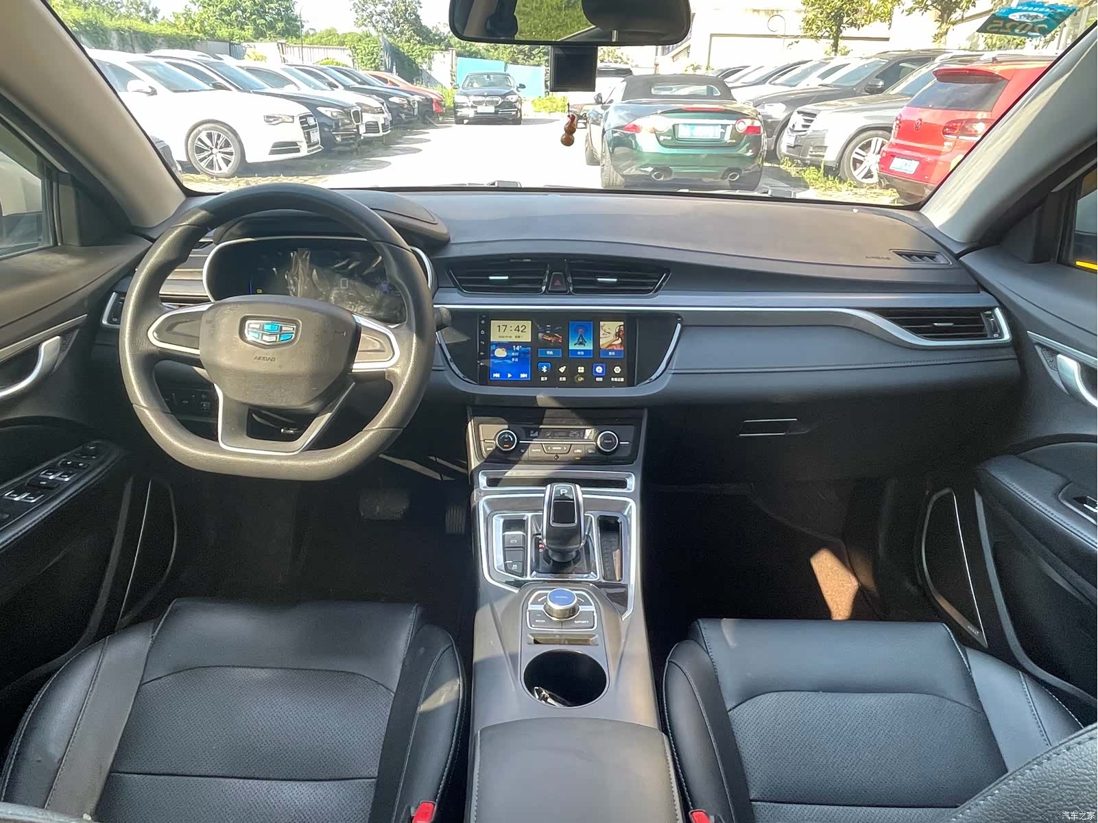 Geely Emgrand, 2021 все фото