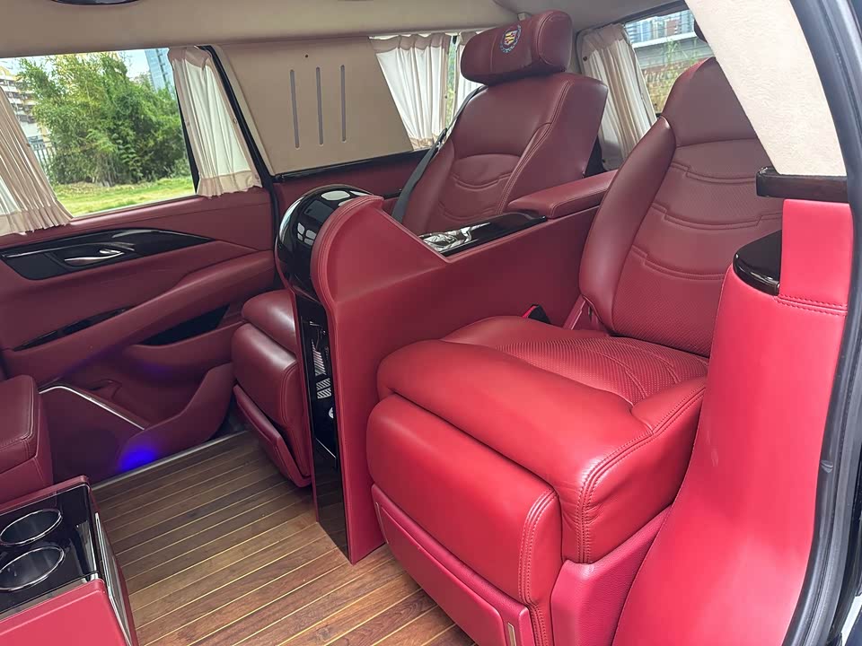 Cadillac Escalade ESCALADE