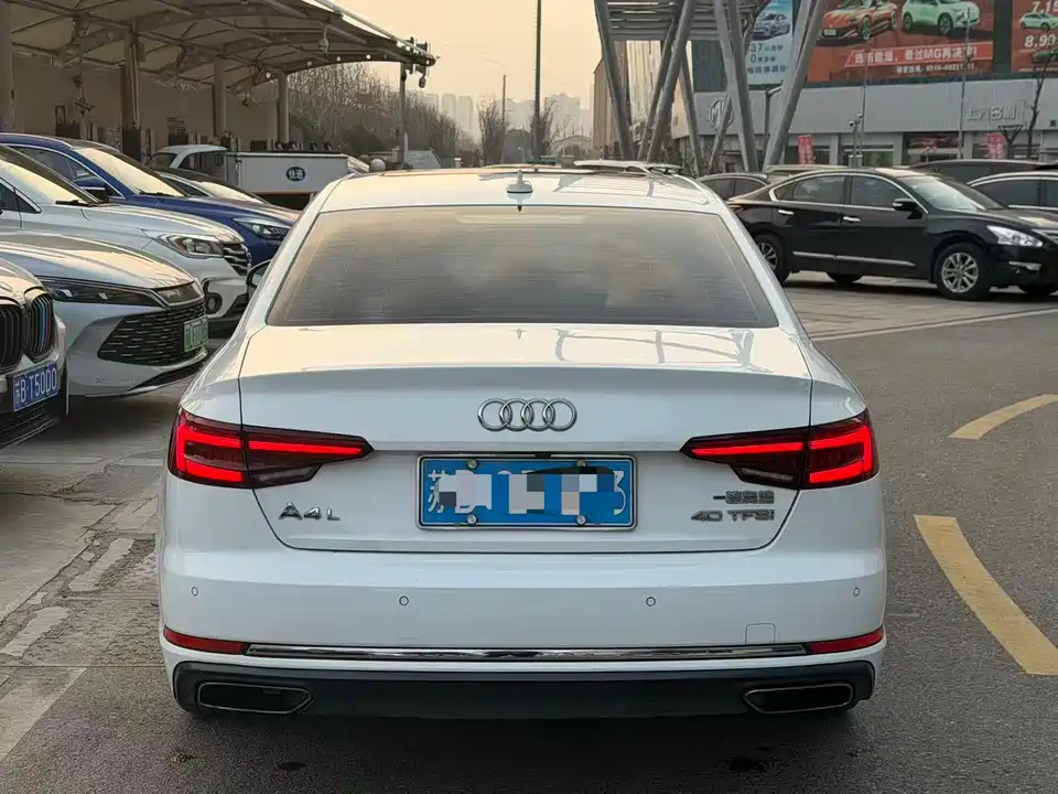Audi A4L