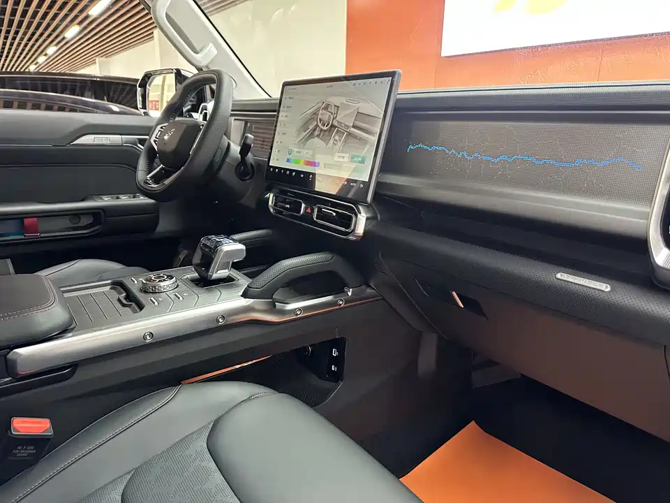 Jetour Jet Traveler C-DM