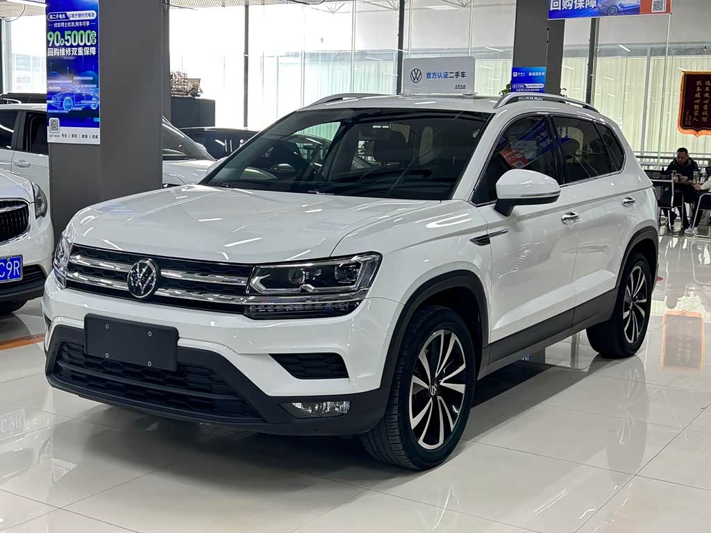 Volkswagen Tharu