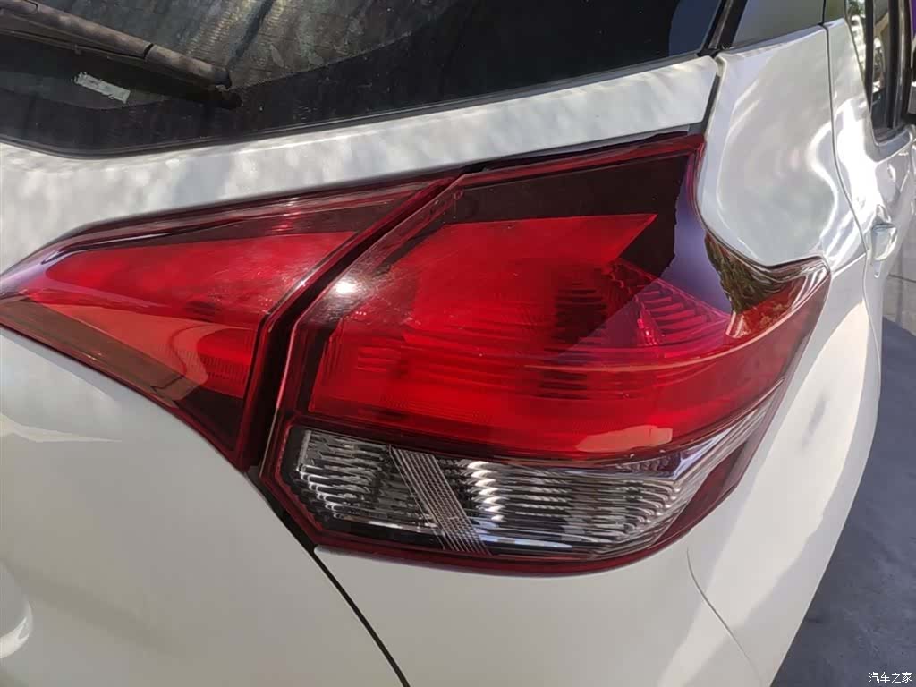 Nissan Kicks, 2018 8