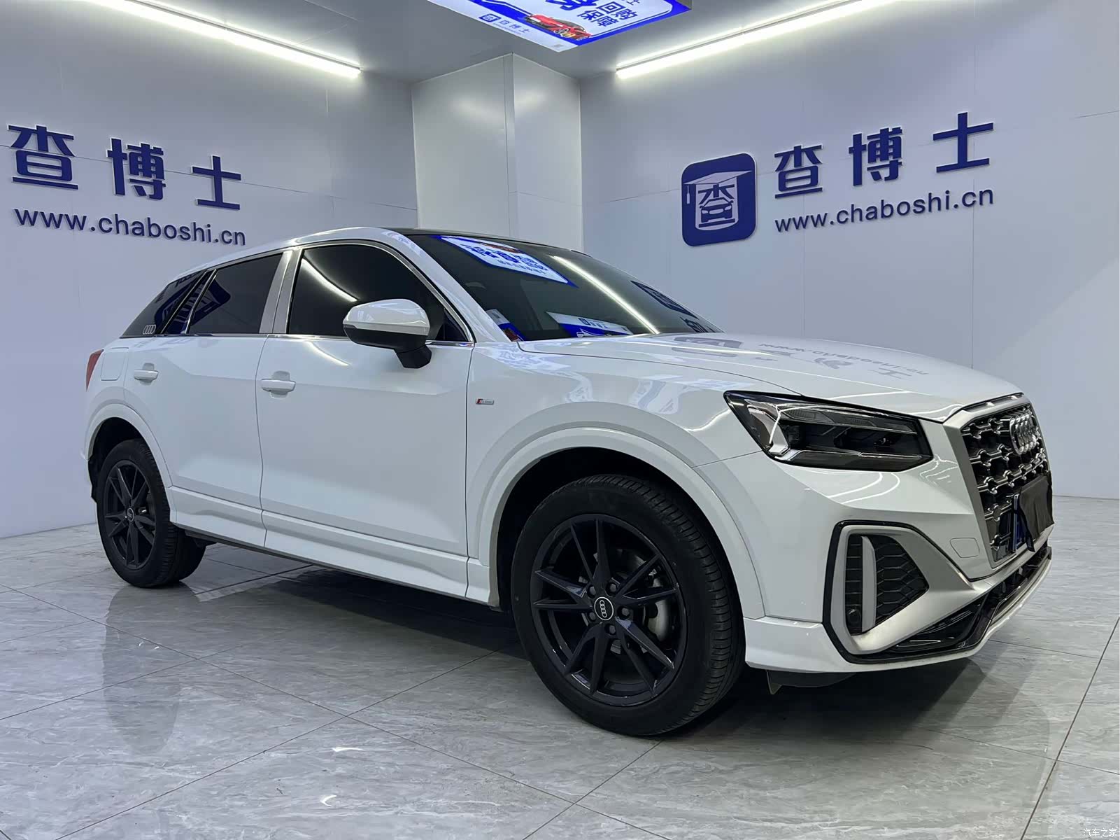 Audi Q2L, 2023 3