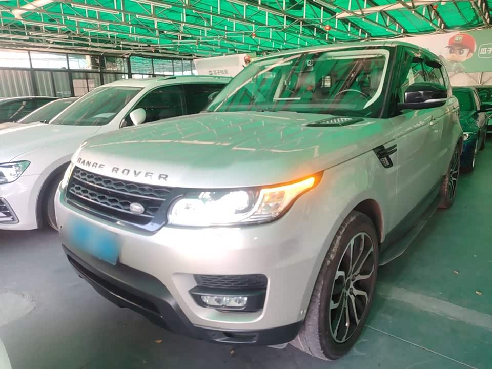 Land Rover Range Rover Sport Land Rover Range Rover Sport