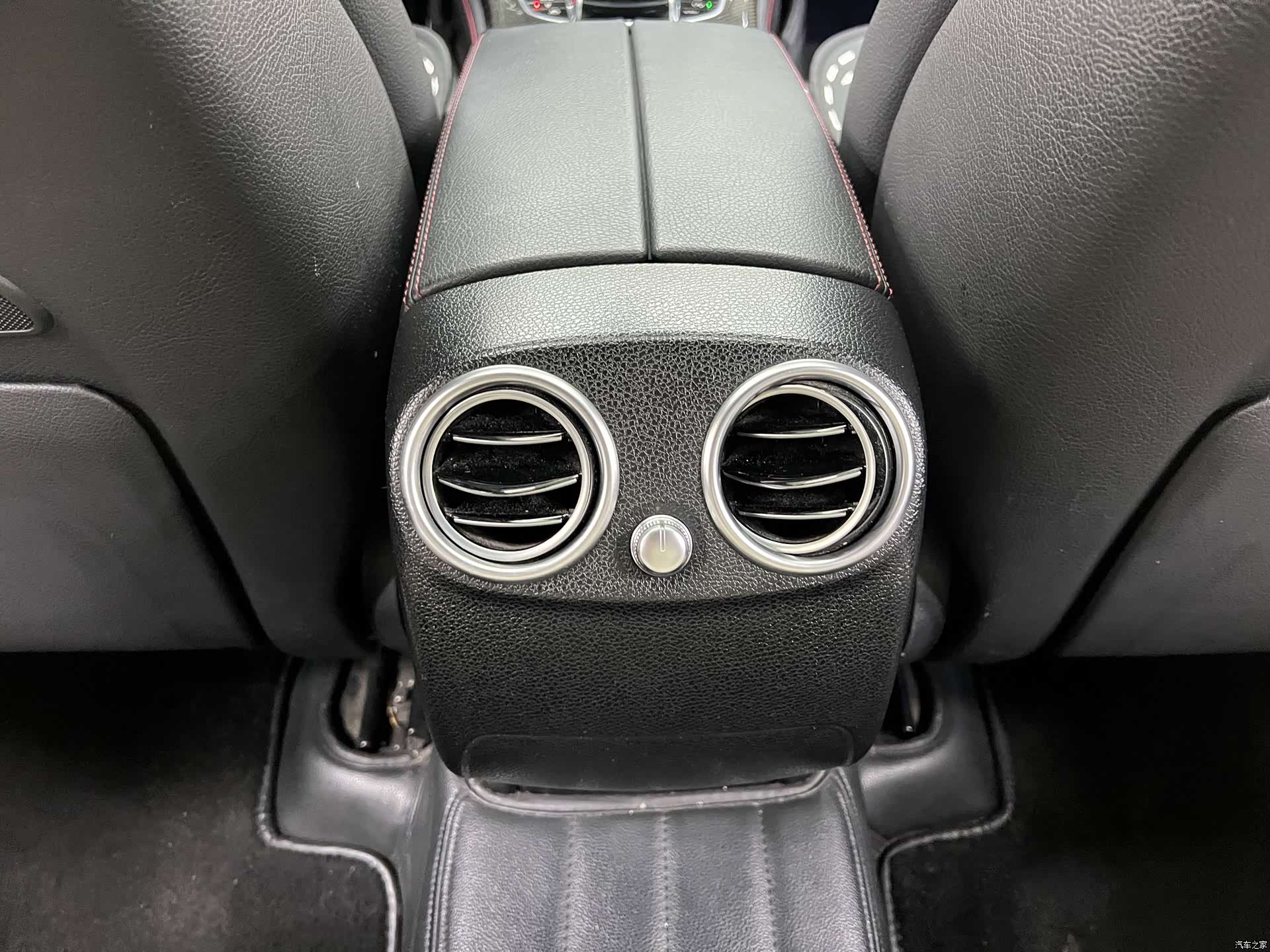 Mercedes-Benz GLC, 2019 19