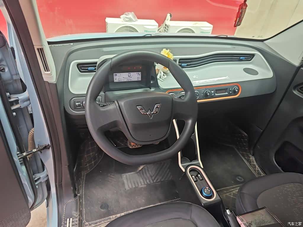 Wuling MINIEV, 2023 10