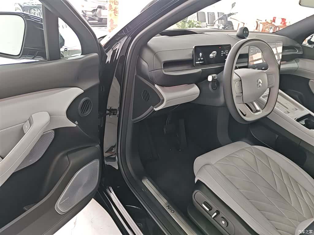 NIO ES6, 2025 16