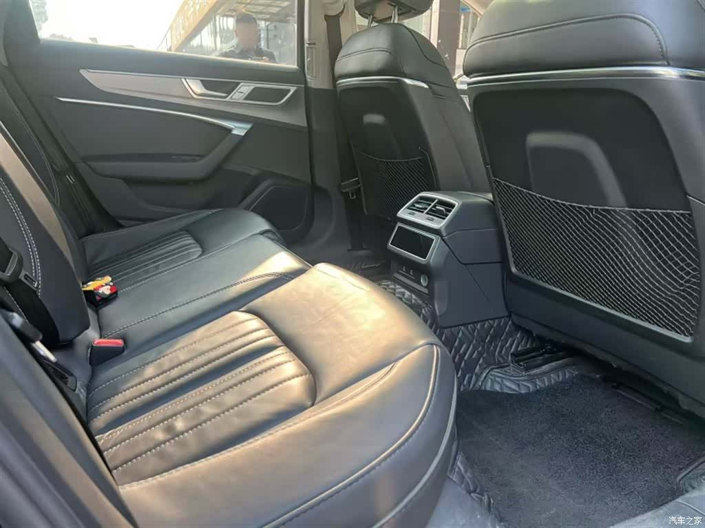 Audi A6L, 2023 21