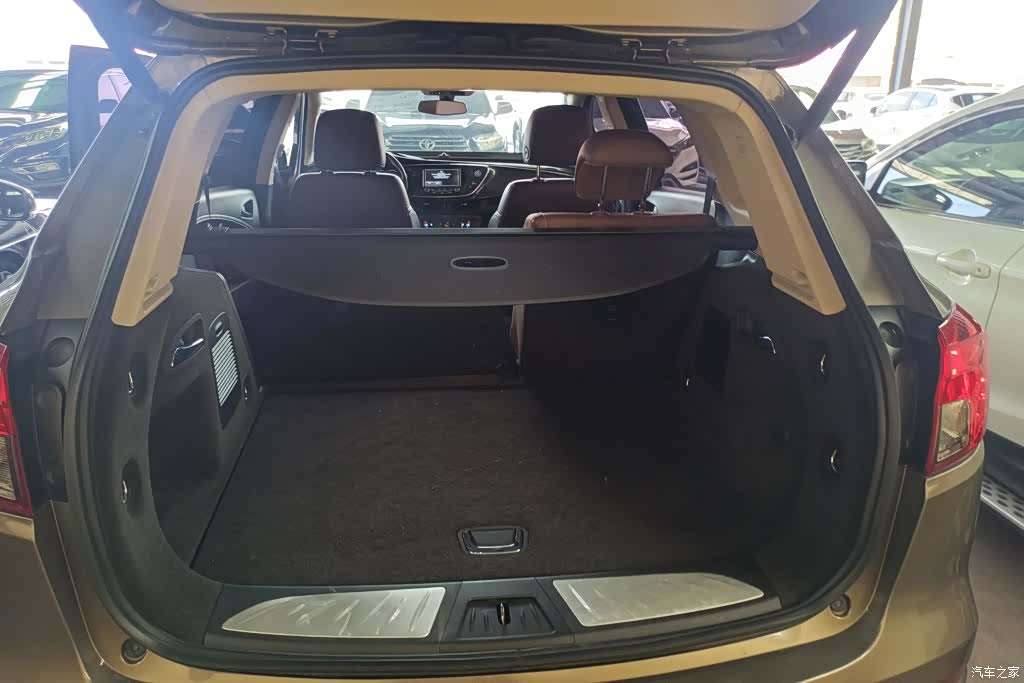 Buick Envision Plus, 2017 4