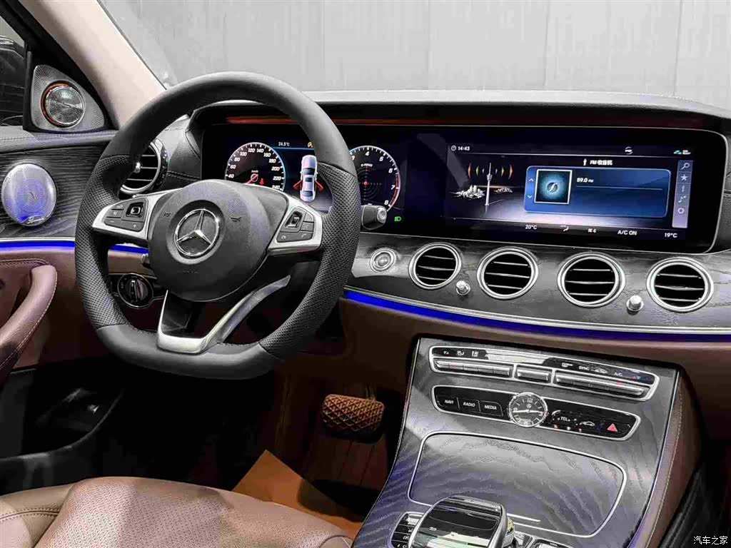 Mercedes-Benz E-Class, 2018 10