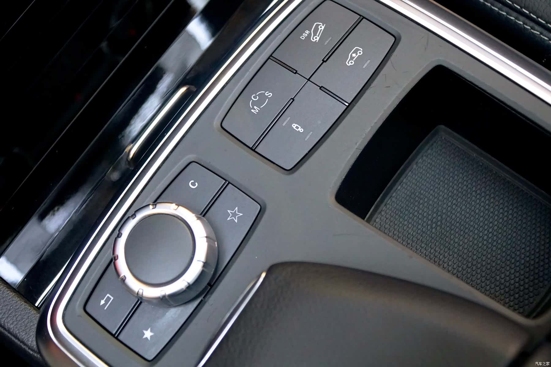 Mercedes-Benz M-Class AMG, 2014 13