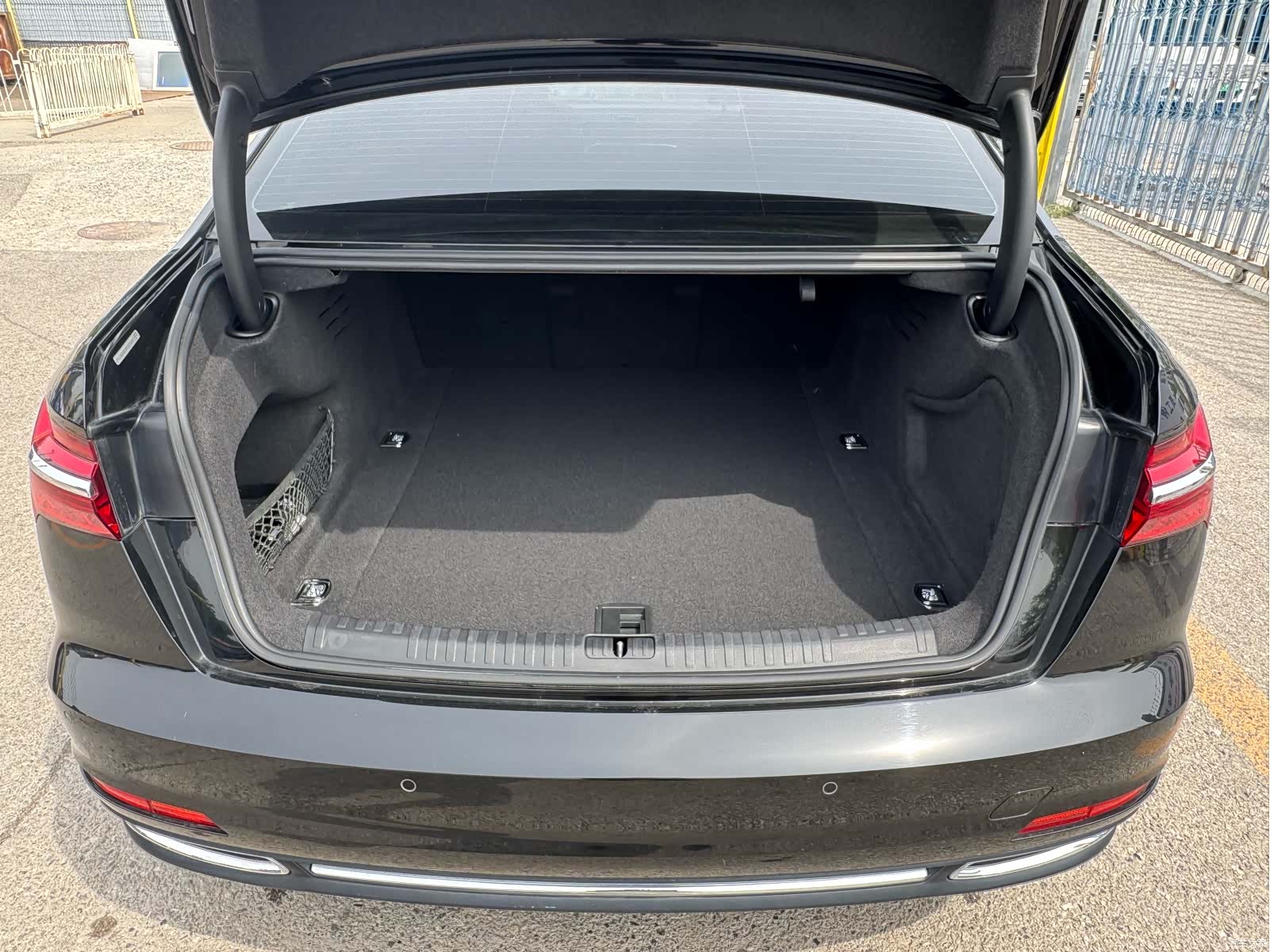Audi A6L, 2022 14